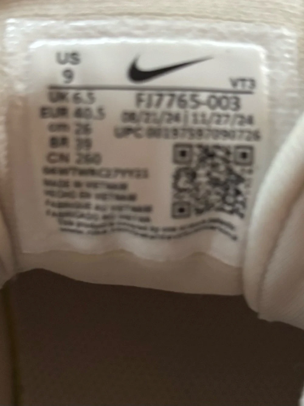 Nike ivory Knit Sneakers with Gold Swoosh - Picture 8 of 8